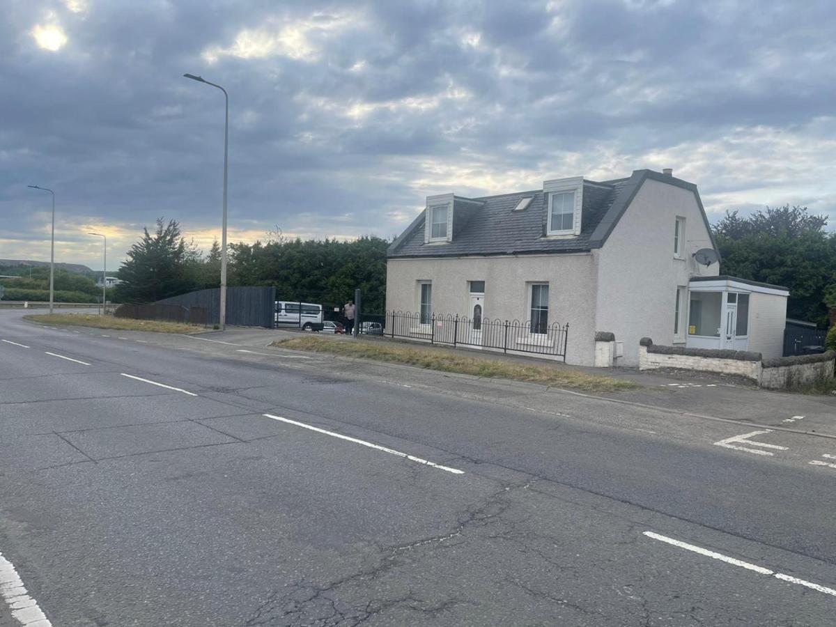 4 Bed Bungalow Near Airport EDI Eksteriør bilde