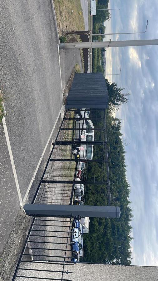 4 Bed Bungalow Near Airport EDI Eksteriør bilde