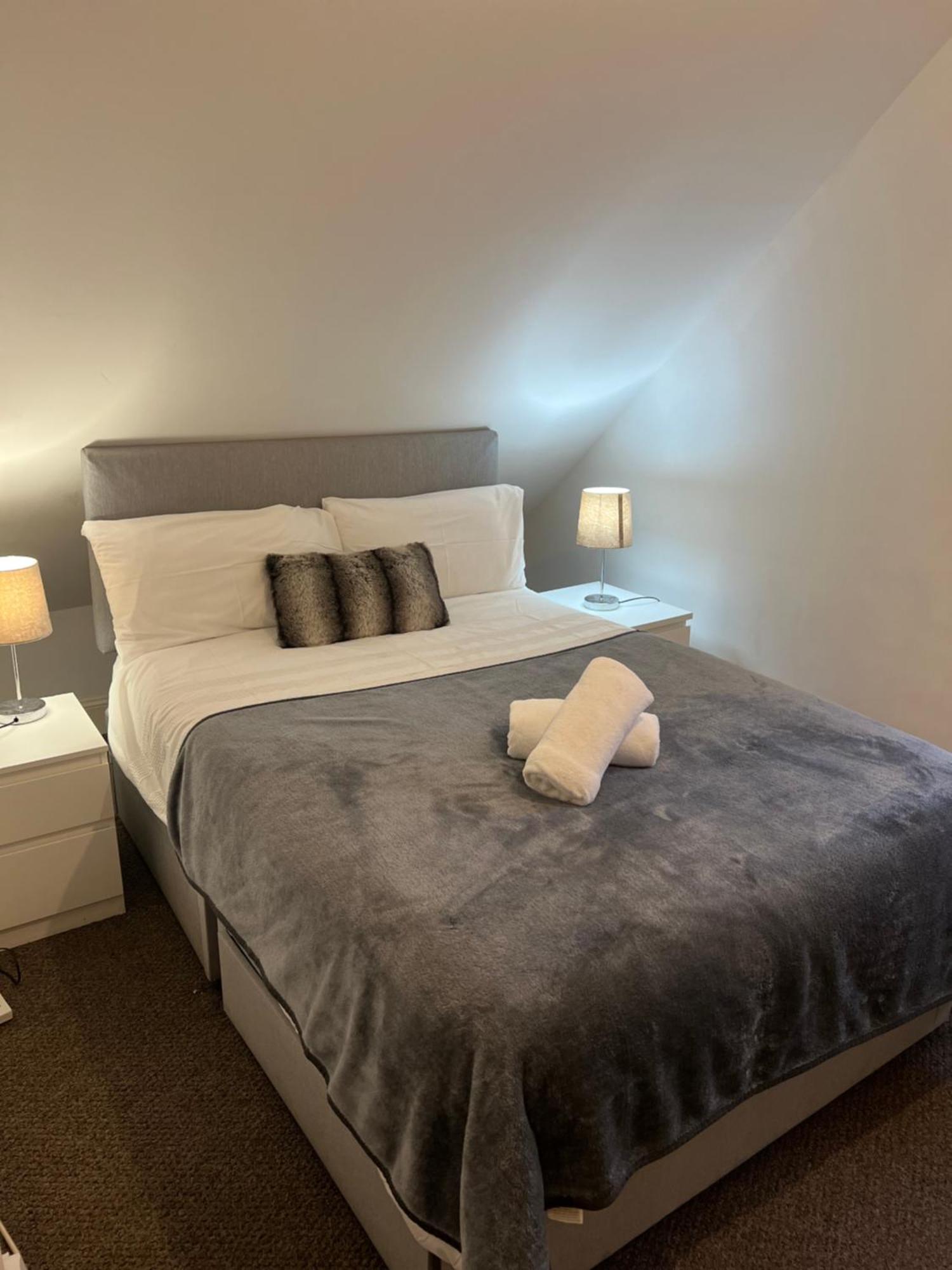 4 Bed Bungalow Near Airport EDI Eksteriør bilde